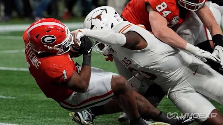Texas Duo Earns Top 10 Defensive Spots in College Football 26 Rankings