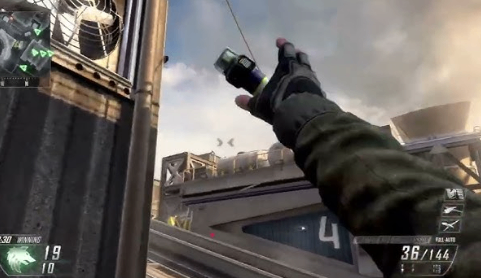 A fast-paced multiplayer match on the classic Slums map in Black Ops 2, highlighting the close-range combat and chaotic gameplay.