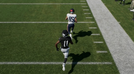 Madden NFL 27 Cover Zero defensive setup against the Giants Red Zone Under offensive play.